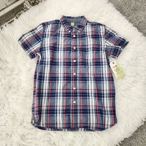 Class Club Boy's Short Sleeve Plad Button down shirt. Size 10/12. New. C1